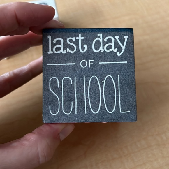 School countdown - Picture 8 of 12